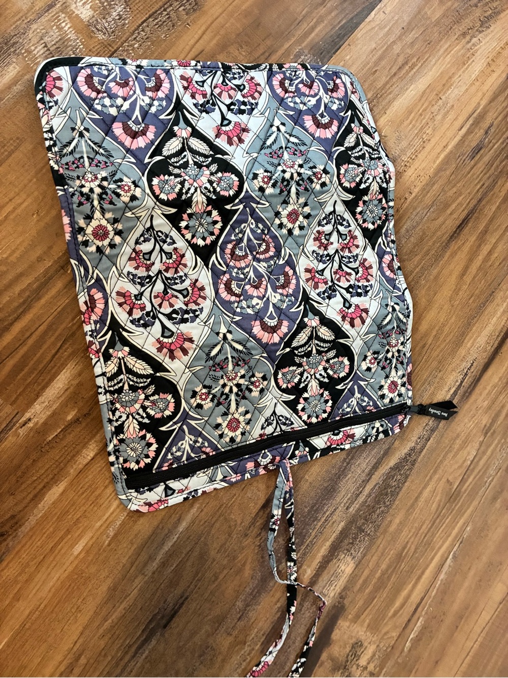 Vera Bradley Quilted Floral Pattern Hot Tool Bag Travel Wrap Zip Pocket Haircare